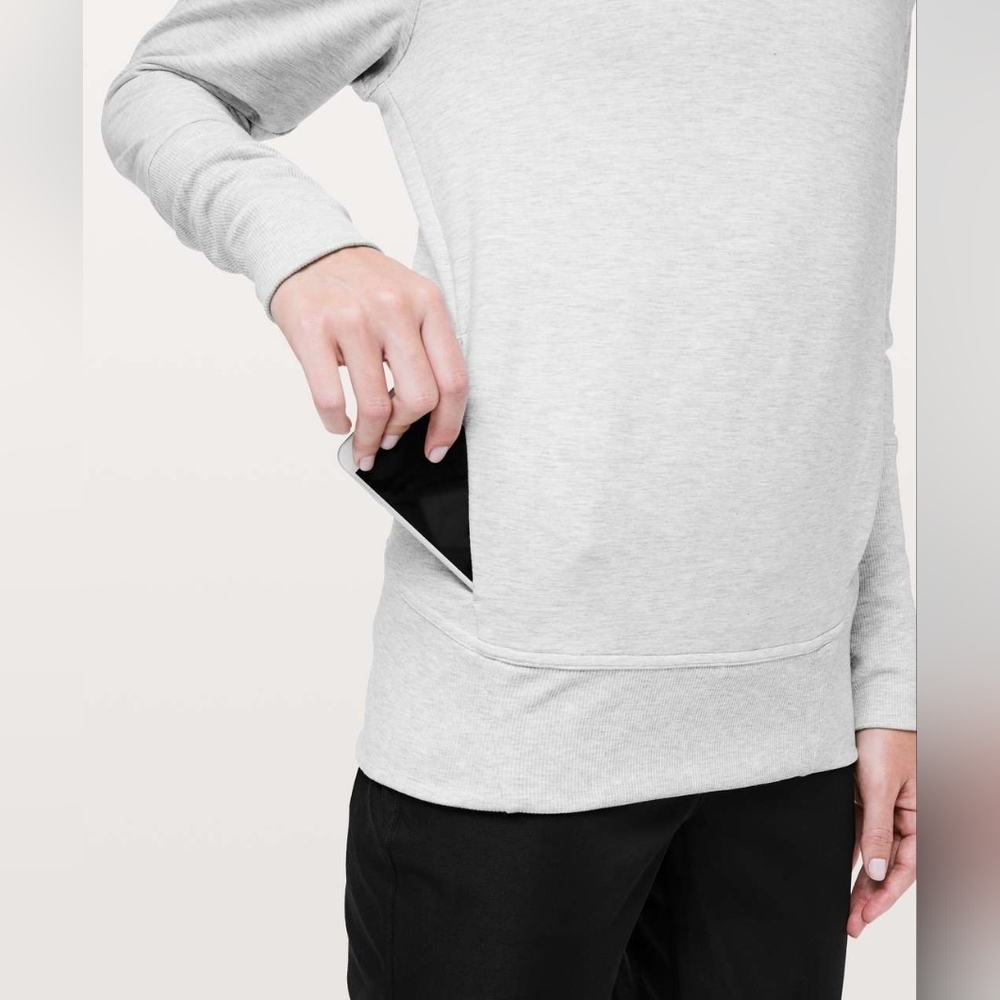Lululemon High Lines Pullover Size 6 Light Gray Style Number: W3BN6S Long Sleeve - Picture 3 of 16